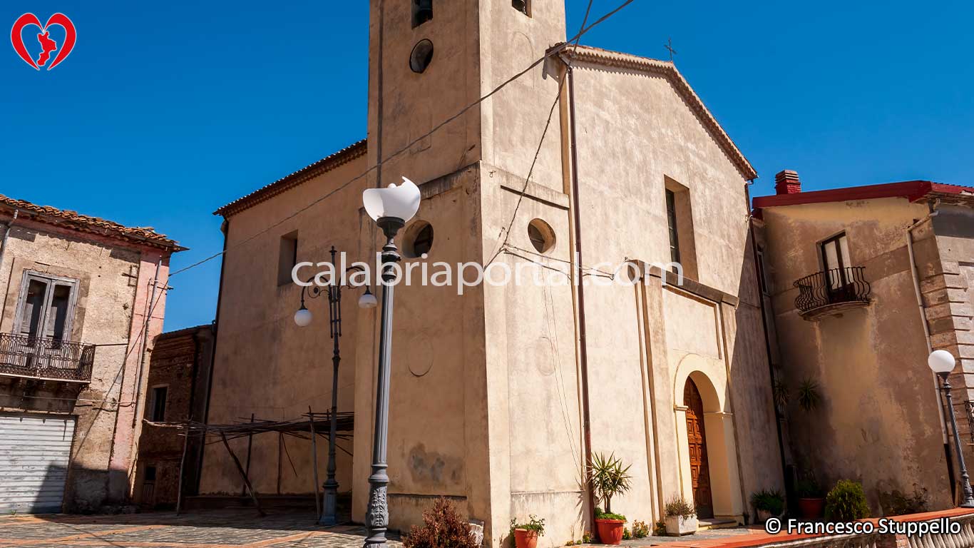 Cavallerizzo (CS): Chiesa di S. Giorgio Megalomartire