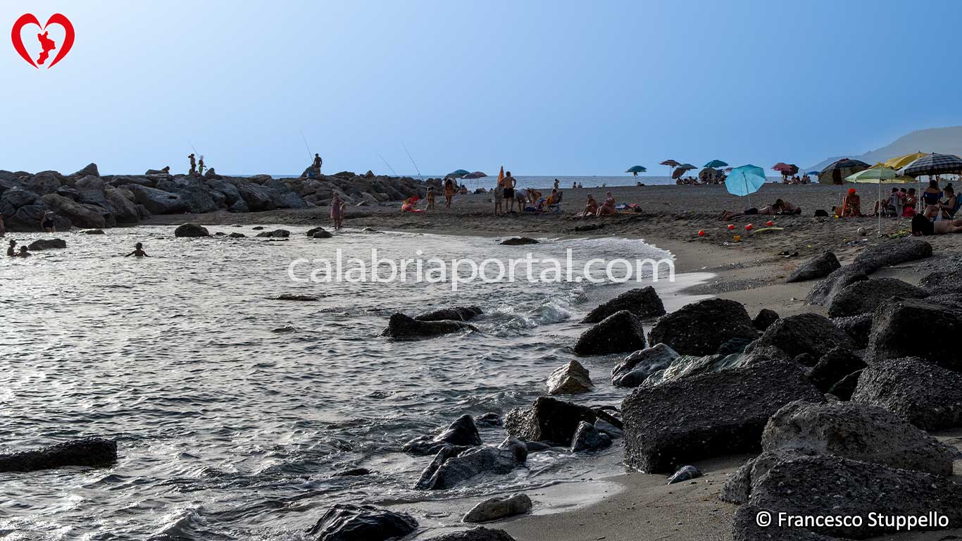 Spiaggia di Intavolata (CS): Pomeriggio estivo