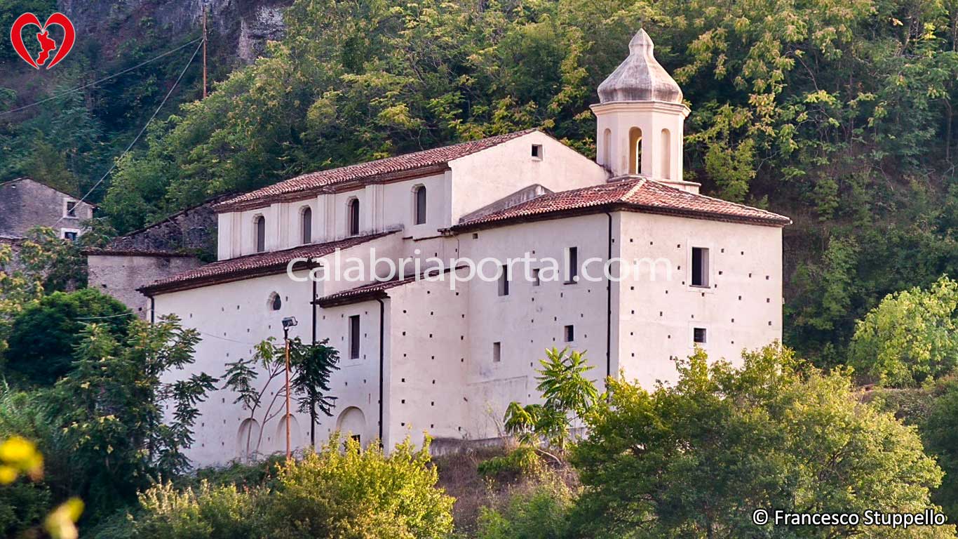 Laino Castello (CS): Chiesa di S. Maria delle Vergini