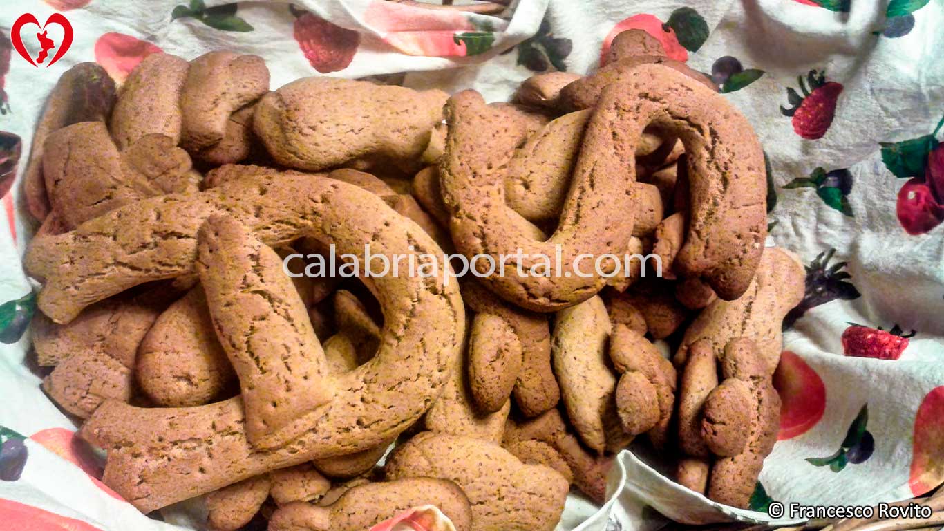 Biscotti di Sant'Andrea a Macchia di Casali del Manco (CS)