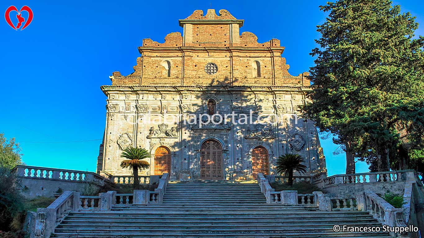 Duomo di Santa Maria della Serra a Montalto Uffugo (CS)