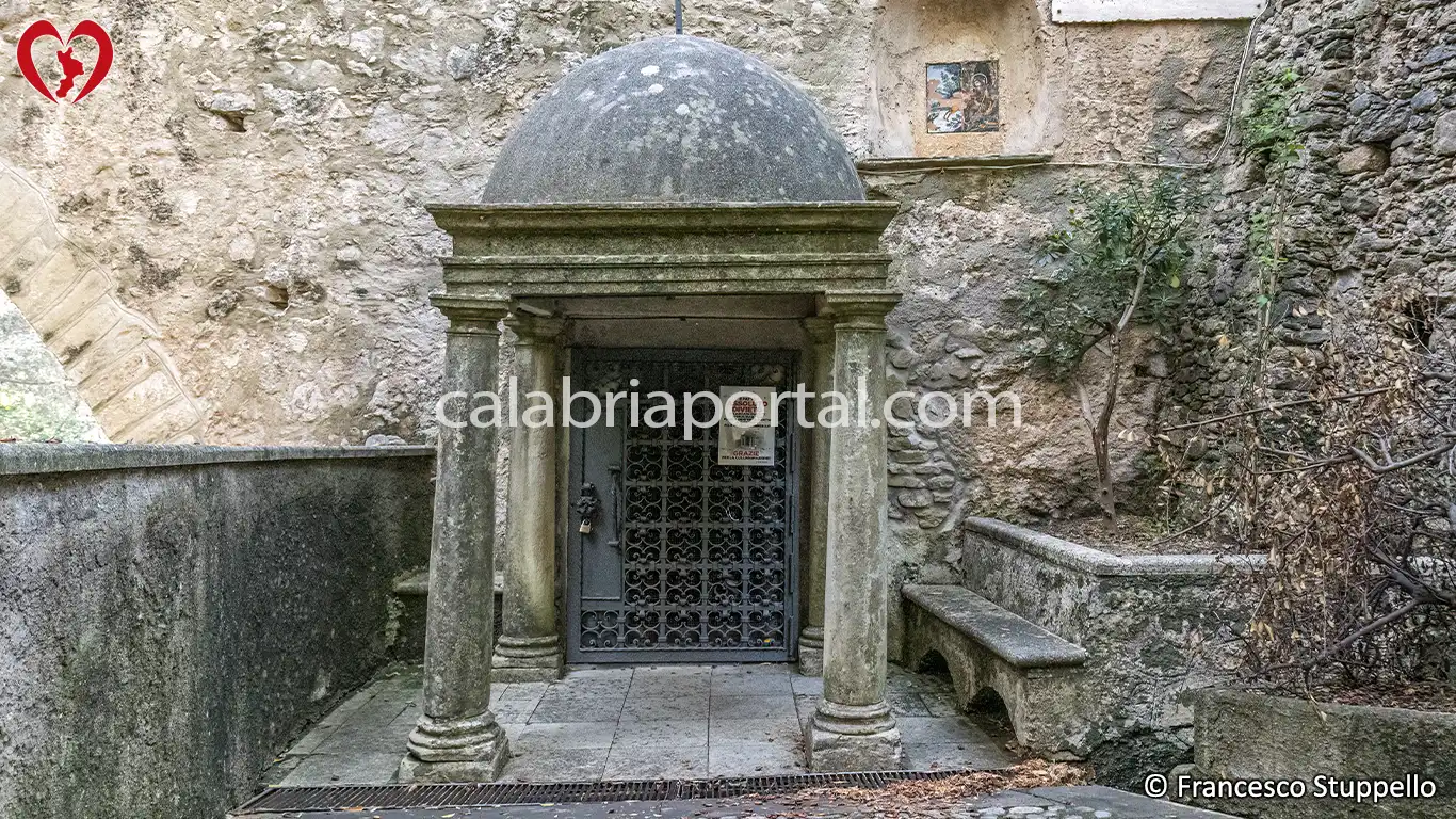 Grotta della Penitenza presso il Santuario di San Francesco a Paola - Calabria