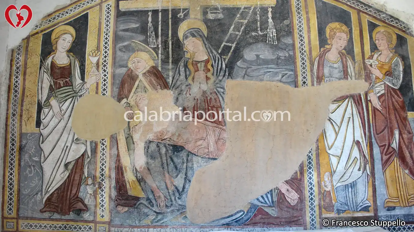 Affresco della Cappella di Santa Sofia: la Deposizione, Santa Apollinara, Santa Caterina e Santa Lucia