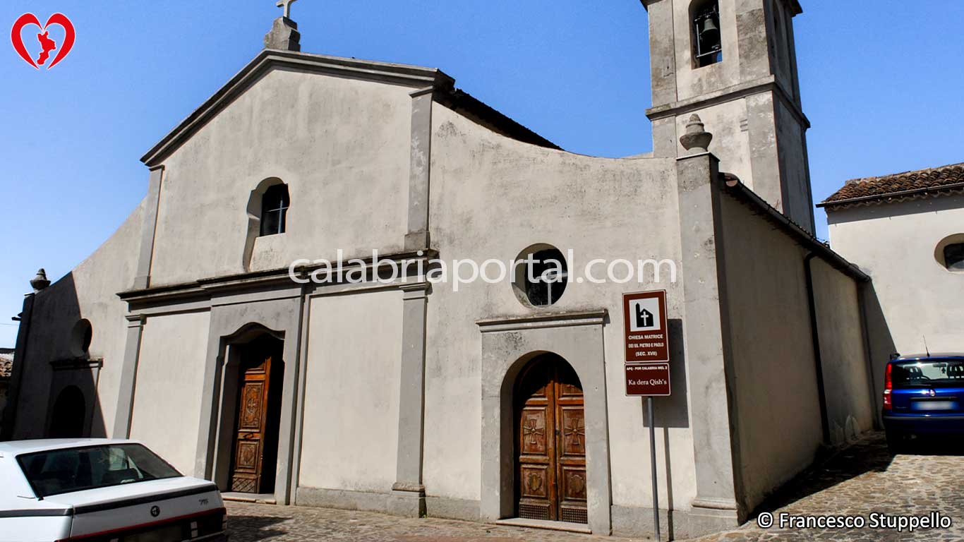 San Cosmo Albanese (CS): Chiesa dei SS. Pietro e Paolo