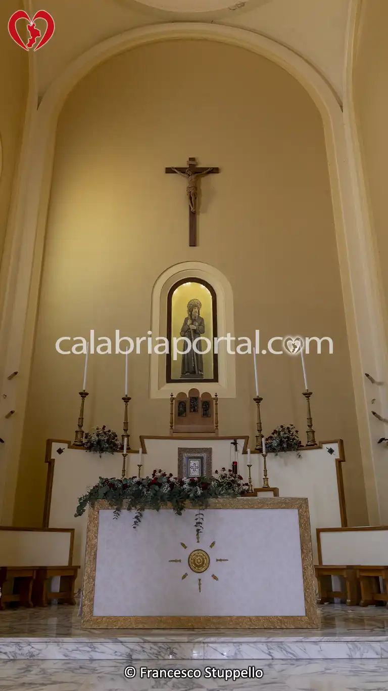 Altare Maggiore della Chiesa di San Francesco da Paola a San Marco Argentano