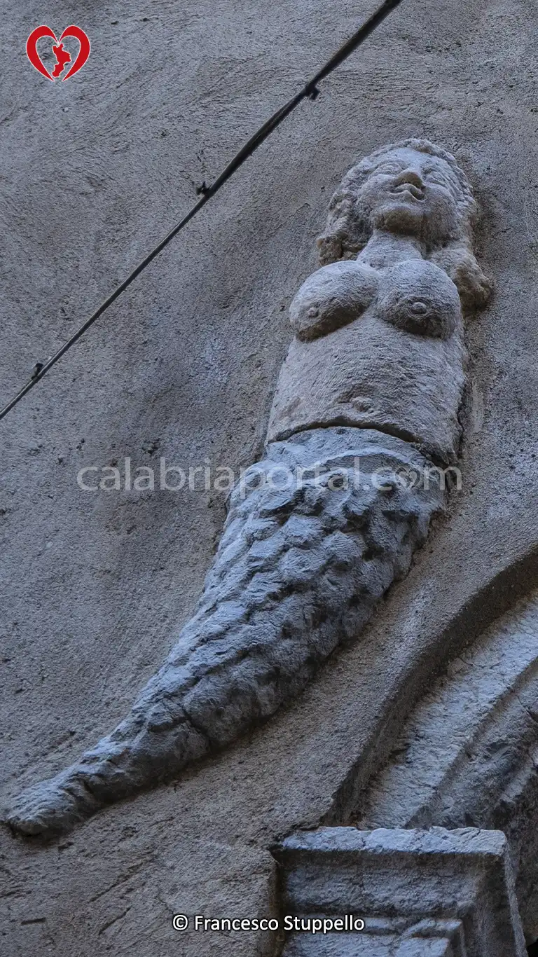 Sirena di Palazzo Campagna a Santa Domenica Talao