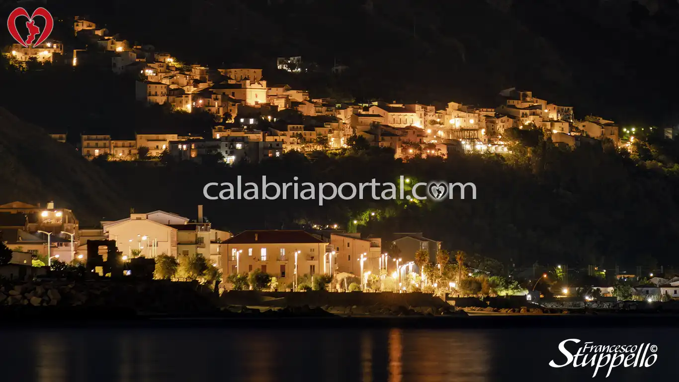 Scorcio Notturno di Acquappesa e Cetraro Marina