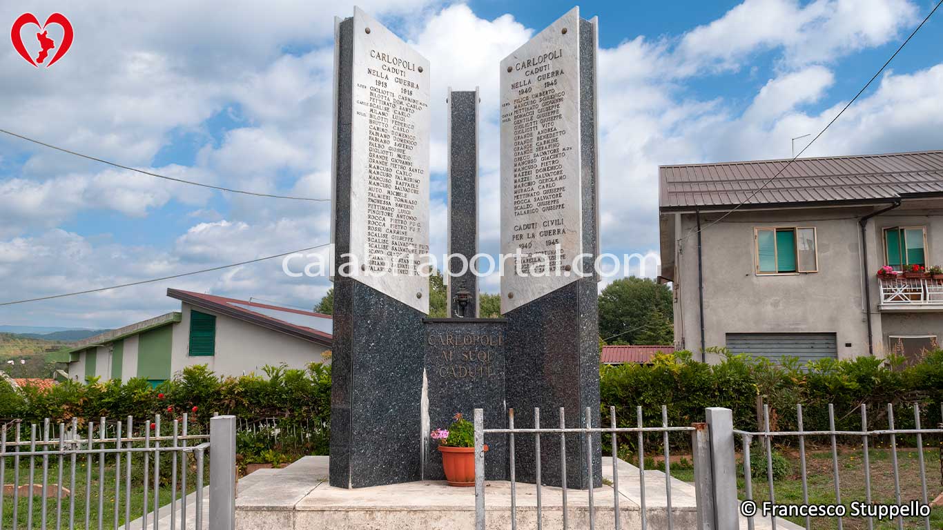 Monumento ai Caduti per la Patria di Carlopoli (CZ)