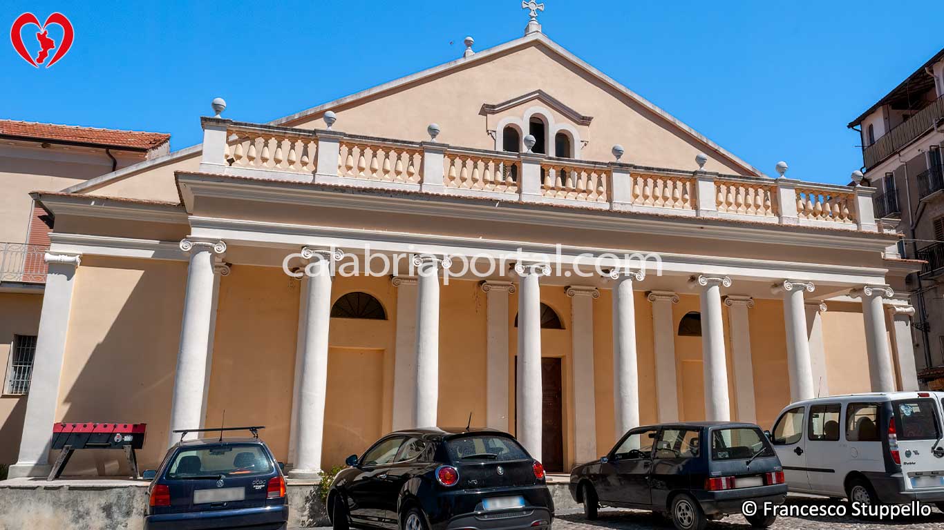 Santuario Basilica di Maria SS. delle Grazie della Quercia di Visora a Conflenti (CZ) Santuario Basilica di Maria SS. delle Grazie della Quercia di Visora a Conflenti (CZ)