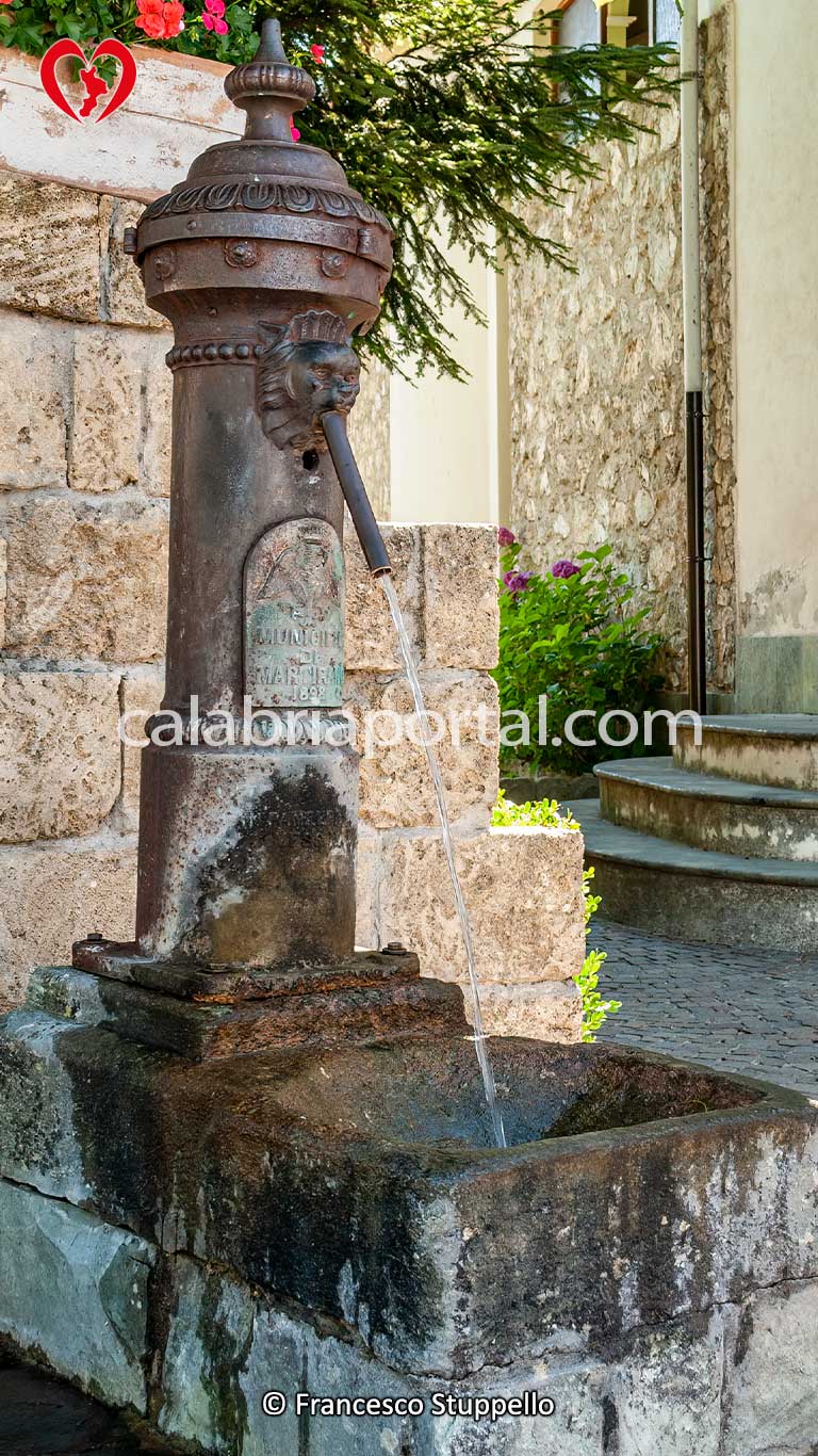 Fontana a Martirano (CZ)