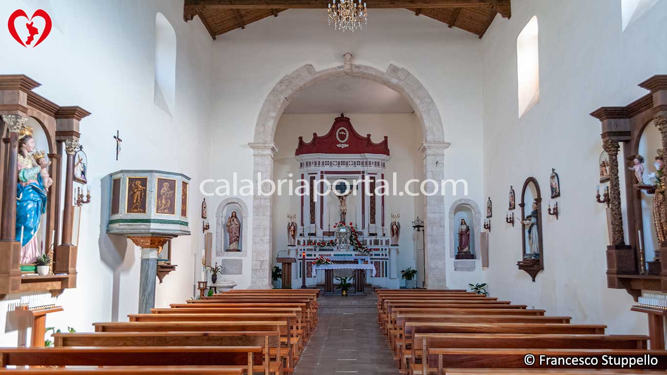 Chiesa di Maria SS. delle Grazie a Motta Santa Lucia (CZ)