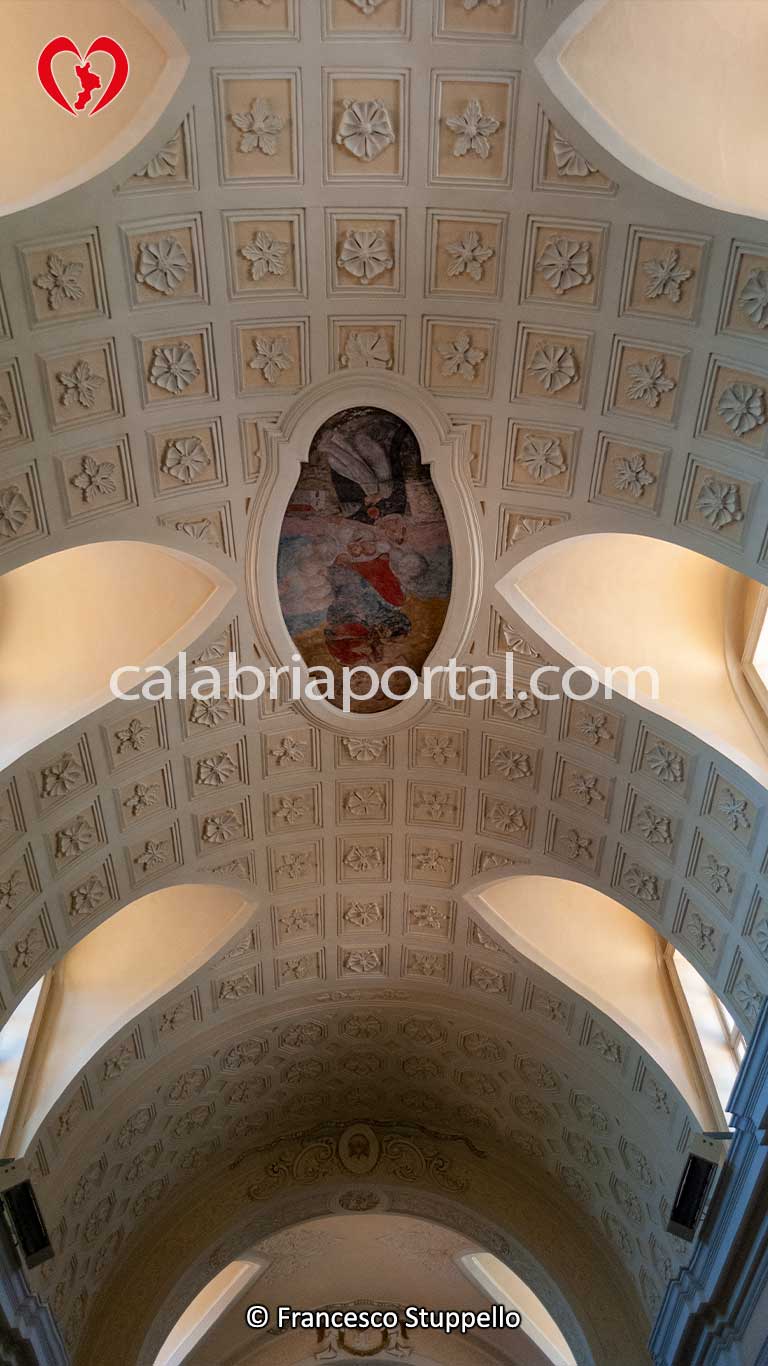 Chiesa di San Tommaso a San Mango d'Aquino (CZ) Chiesa di San Tommaso a San Mango d'Aquino (CZ)