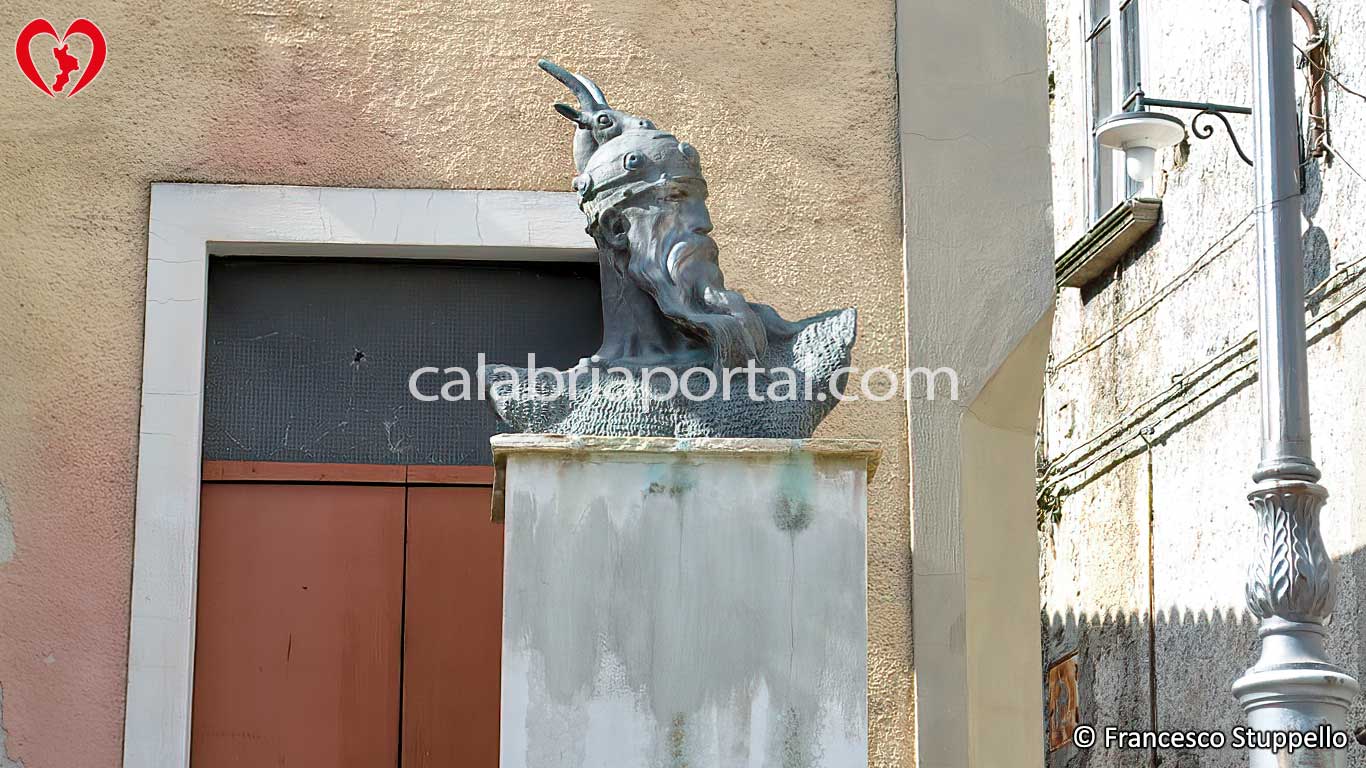 Monumento a Giorgio Castriota Scanderbeg ad Acquaformosa (CS)