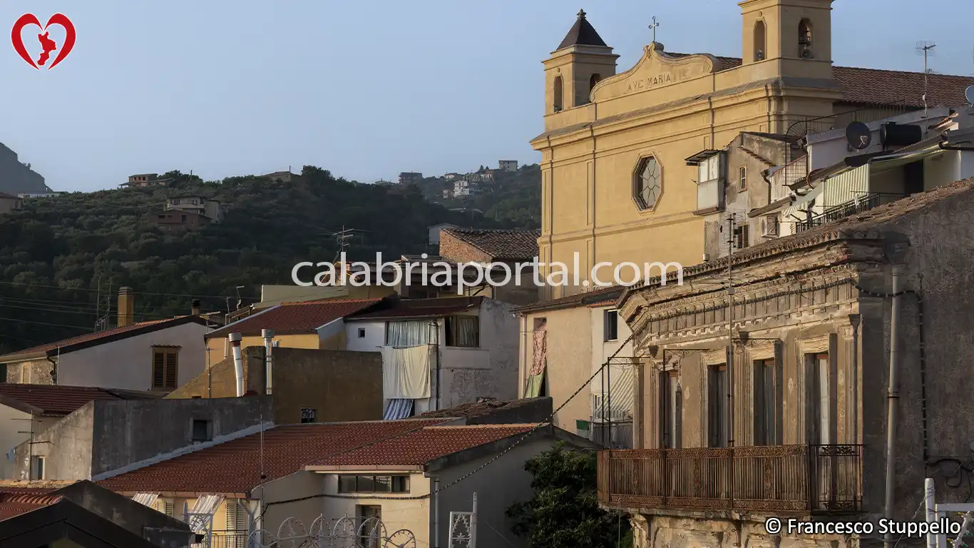 Acquappesa (CS): Scorcio del centro storico