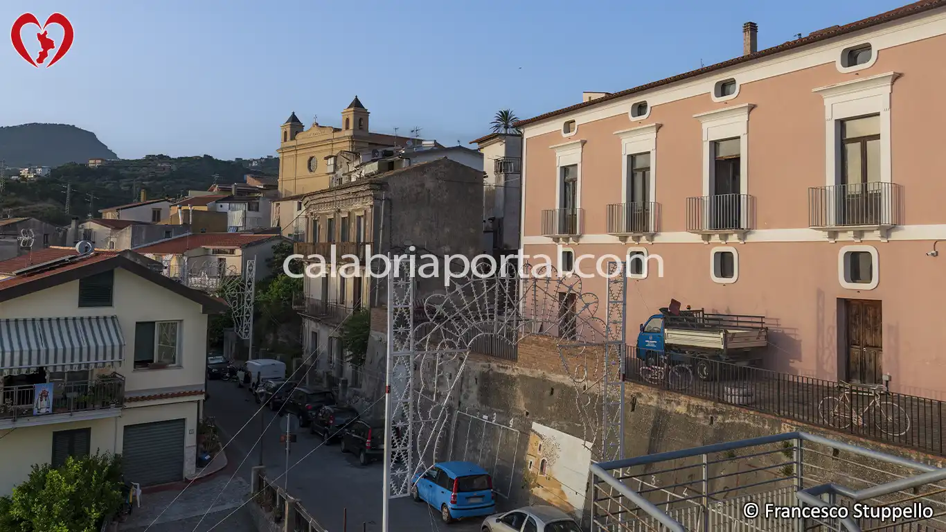 Acquappesa (CS): Scorcio del centro storico