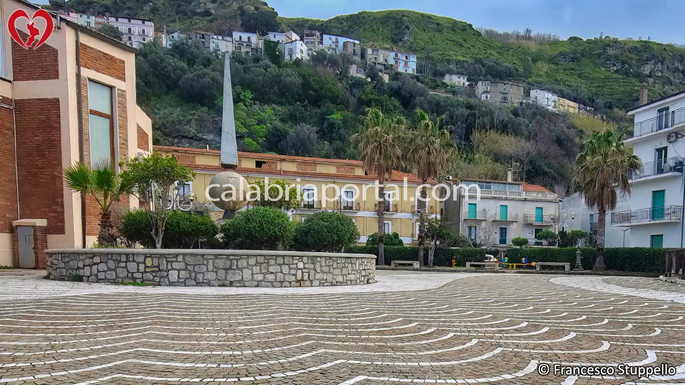 Piazza di Acquappesa Marina (CS)