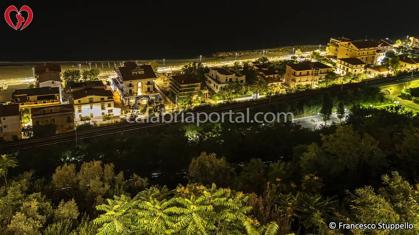 Scorcio Notturno di Acquappesa Marina (CS)