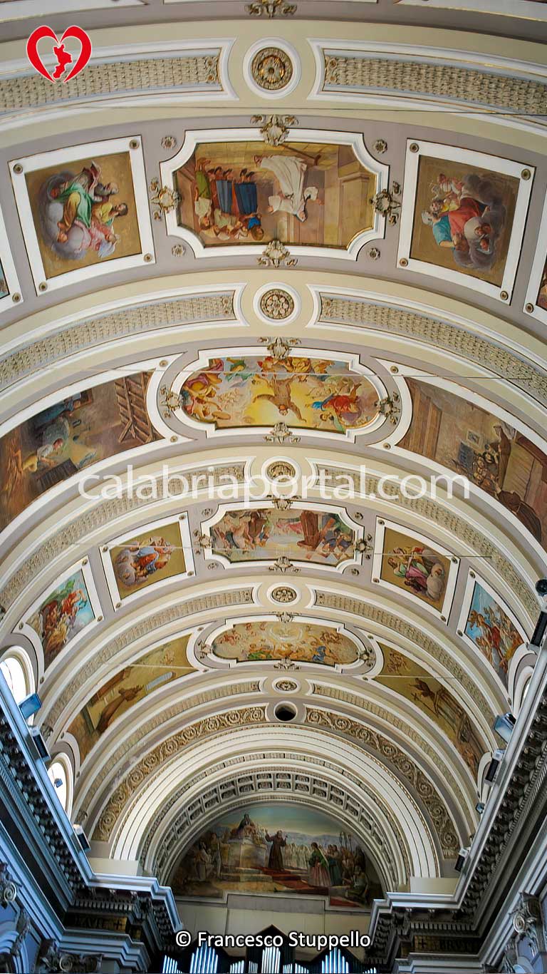 Basilica di Sant'Angelo ad Acri (CS) Basilica di Sant'Angelo ad Acri (CS)