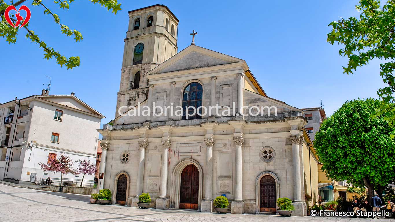 Acri (CS): Chiesa della SS. Annunziata Acri (CS): Chiesa della SS. Annunziata