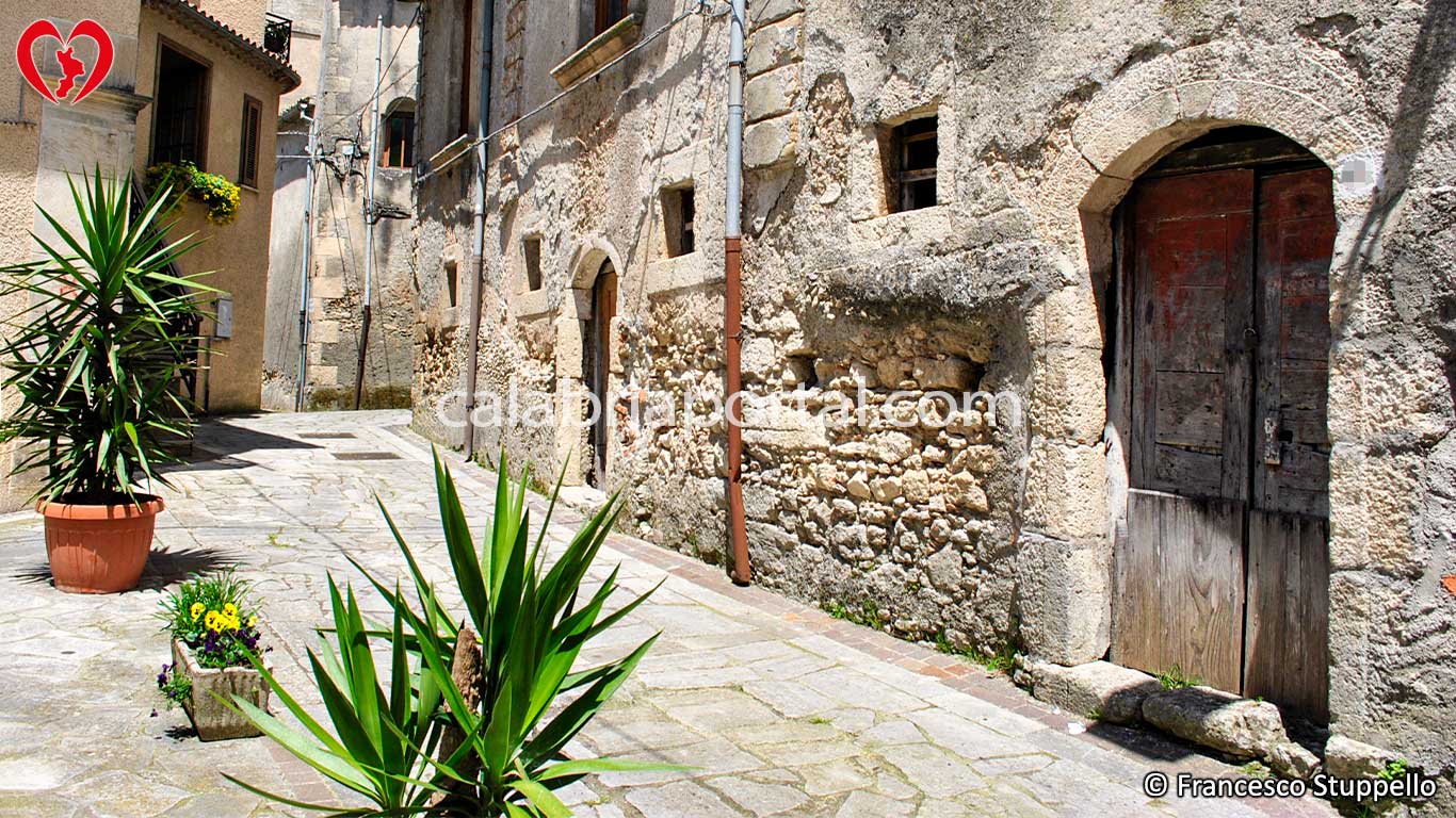 Scorcio del Borgo di Aiello Calabro (CS)