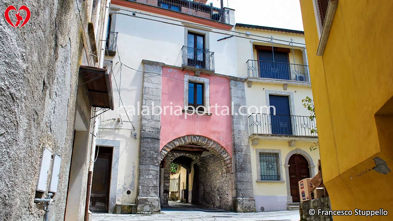 Scorcio del Borgo di Aiello Calabro (CS)