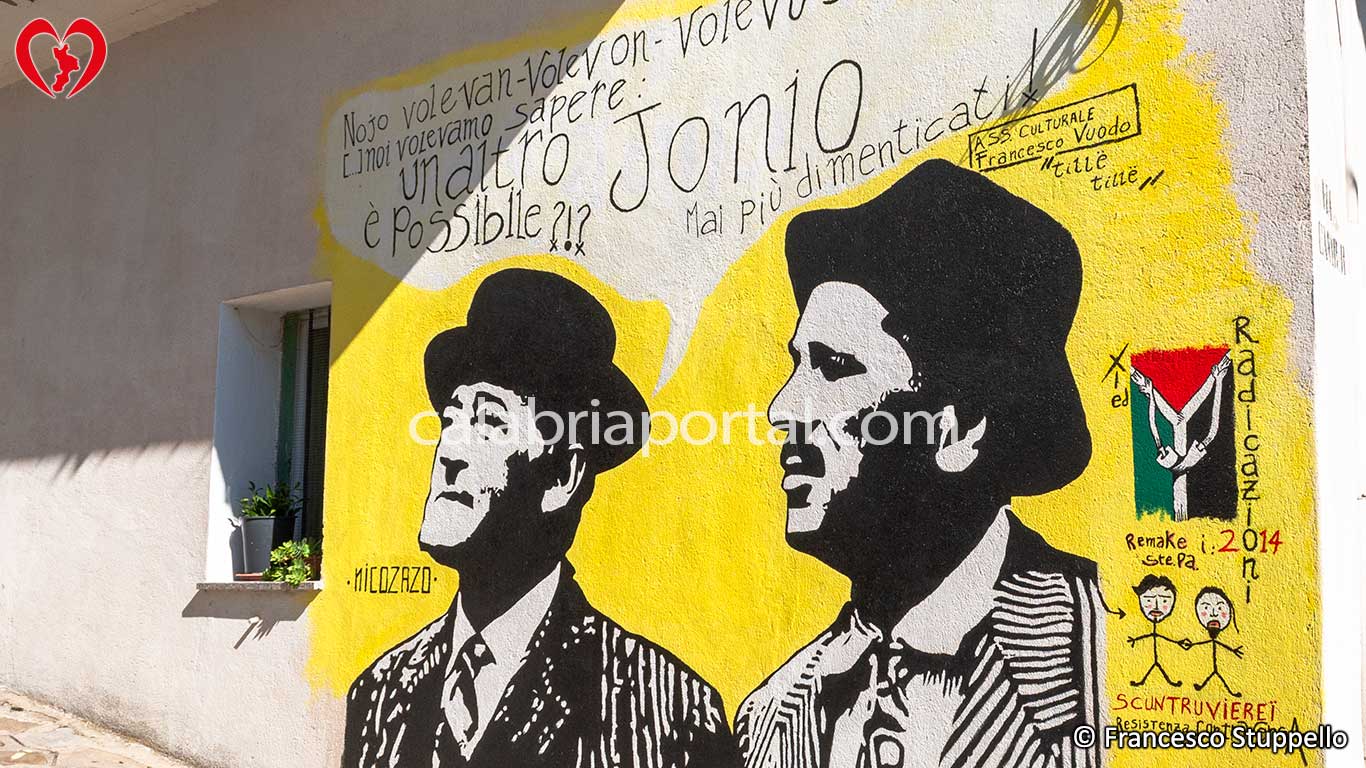 Murales di Alessandria del Carretto (CS) Murales di Alessandria del Carretto (CS)
