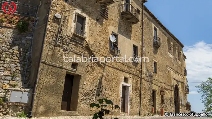 Altomonte: Castello Feudale