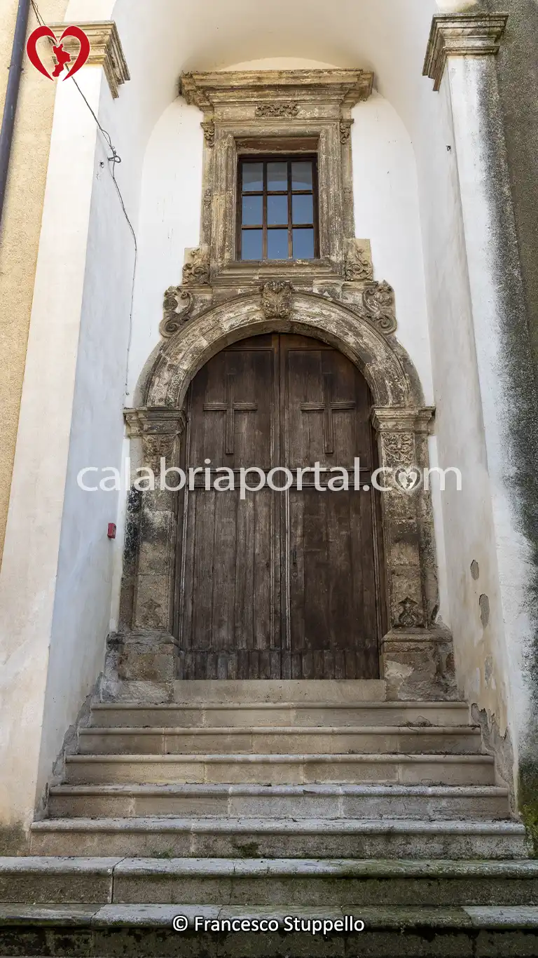 Chiesa di San Giacomo Apostolo ad Altomonte (CS) Chiesa di San Giacomo Apostolo ad Altomonte (CS)