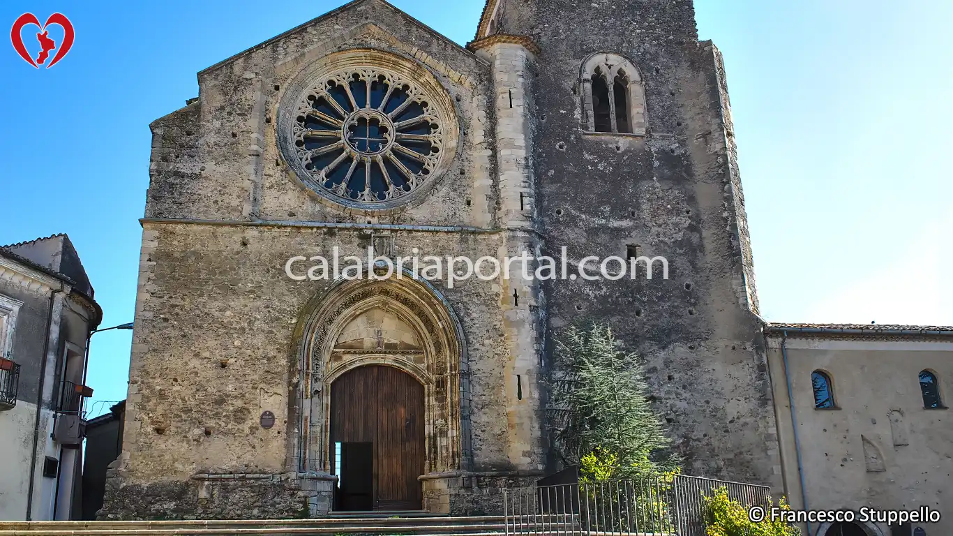 Chiesa di Santa Maria della Consolazione ad Altomonte (CS) Chiesa di Santa Maria della Consolazione ad Altomonte (CS)