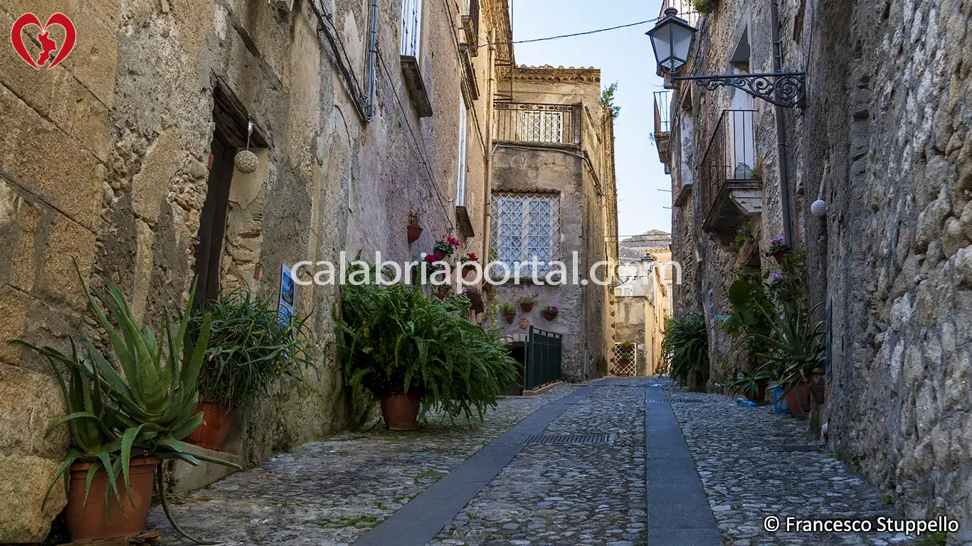 Scorcio di Via Cavour nel Centro Storico di Amantea
