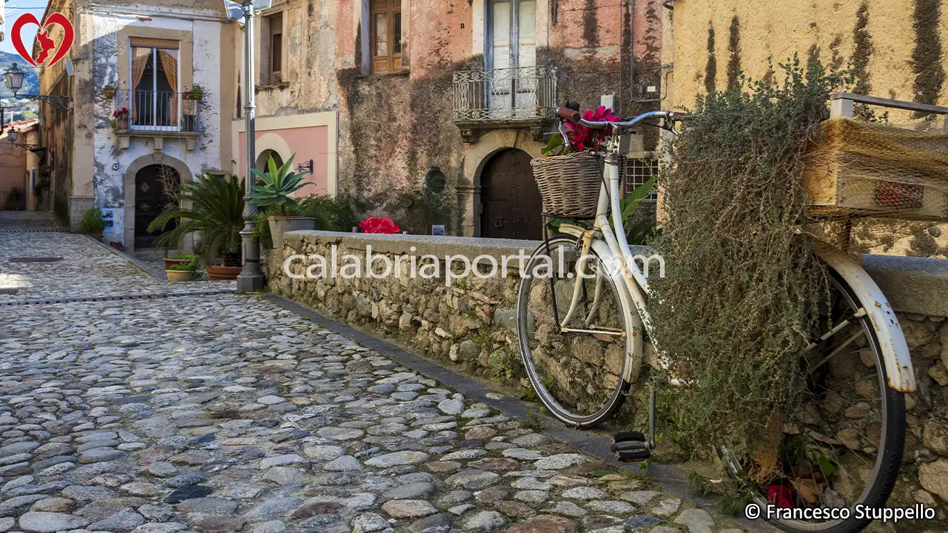Scorcio de "La Chiazzetta" nel Centro Storico di Amantea