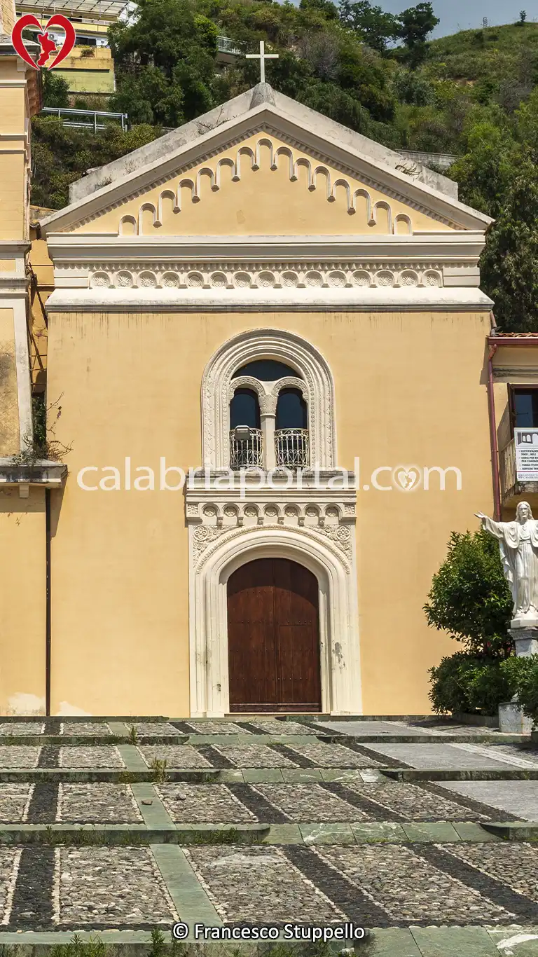 Facciata della Chiesa di Santa Maria La Pinta ad Amantea Facciata della Chiesa di Santa Maria La Pinta ad Amantea