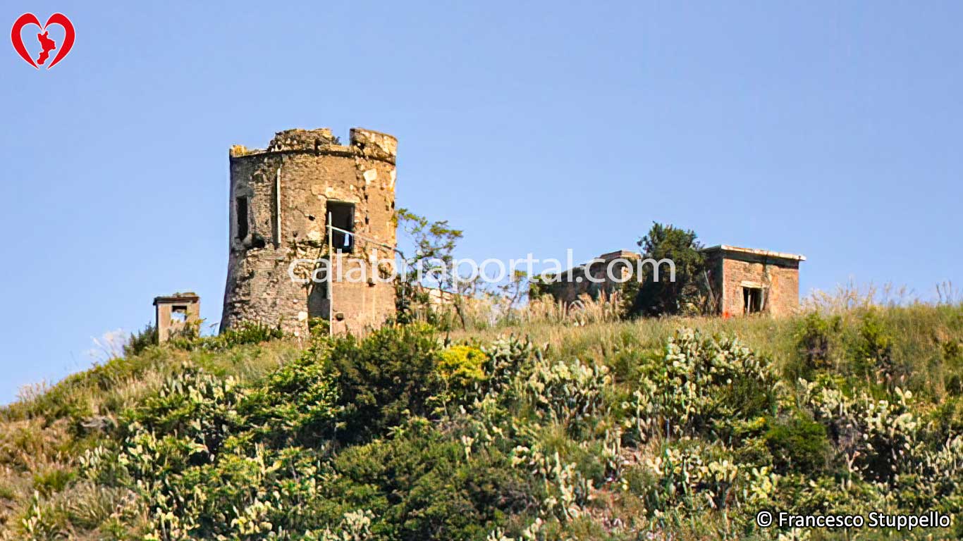 Torre di Coreca ad Amantea (CS) Torre di Coreca ad Amantea (CS)