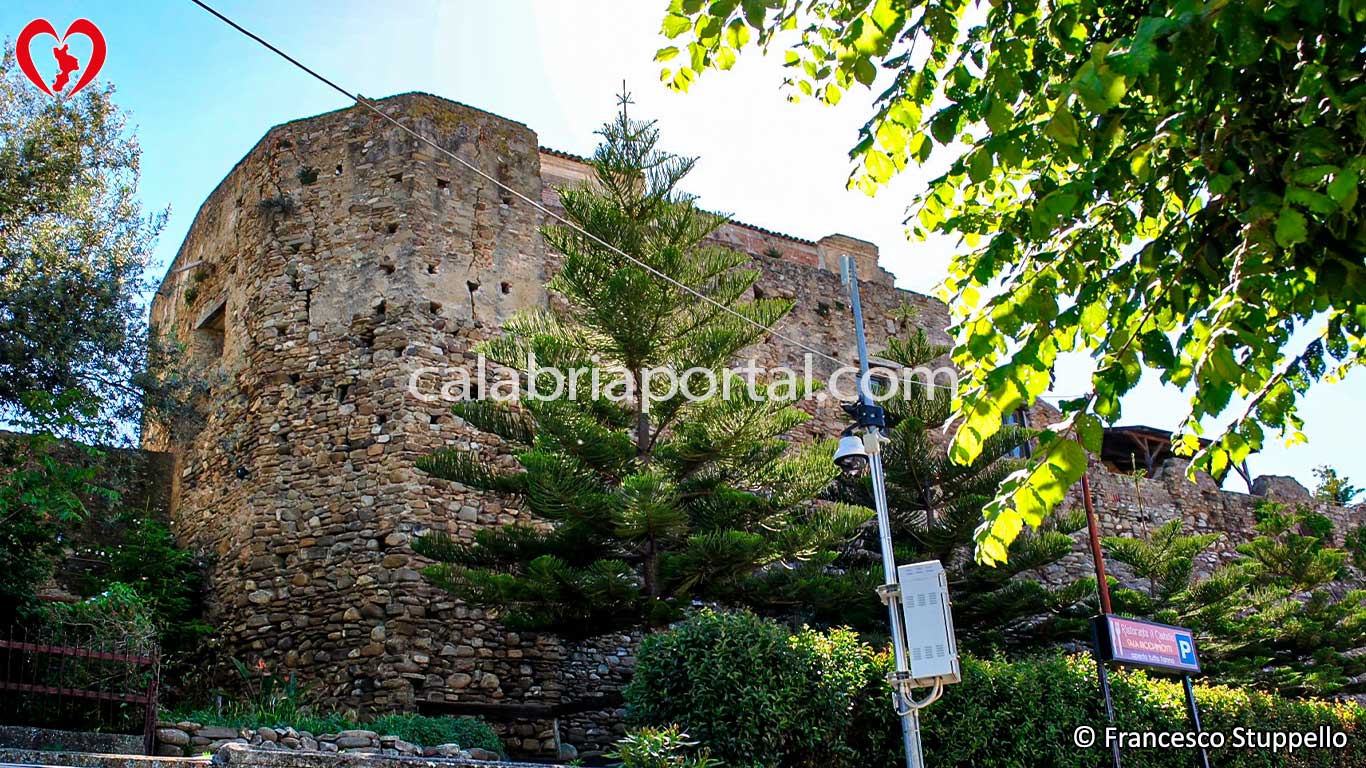 Castello di Amendolara (CS) Castello di Amendolara (CS)