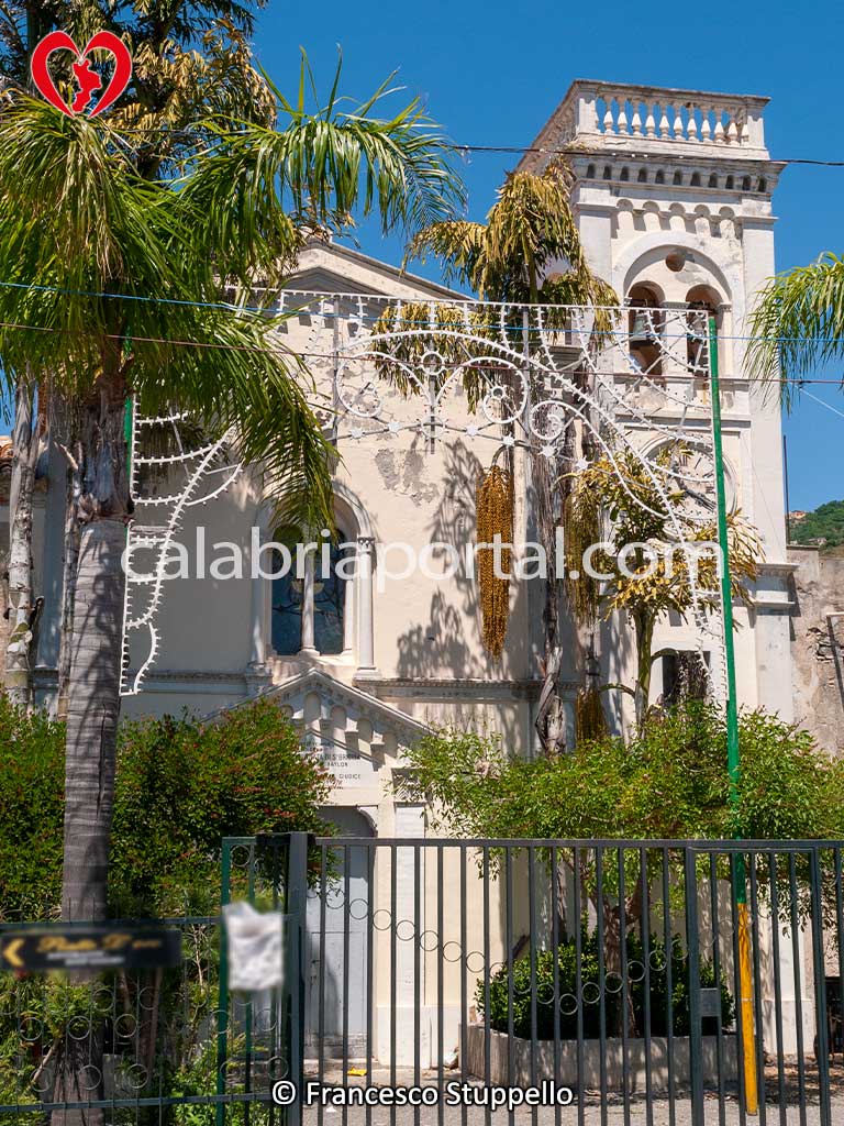 Chiesa di San Pasquale Balyon a Belmonte Calabro Marina (CS) Chiesa di San Pasquale Balyon a Belmonte Calabro Marina (CS)