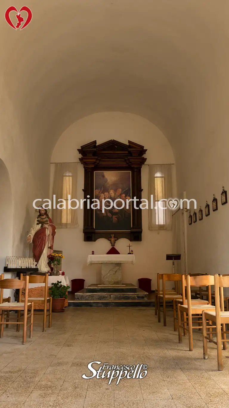 Navata della Chiesa di San Daniele Fasanella a Belvedere Marittimo Marina Navata della Chiesa di San Daniele Fasanella a Belvedere Marittimo Marina
