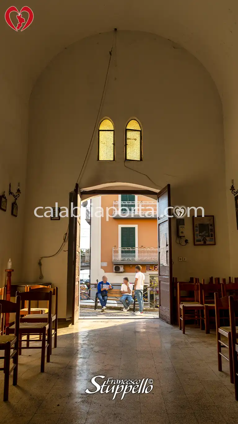 Navata della Chiesa di San Daniele Fasanella Navata della Chiesa di San Daniele Fasanella