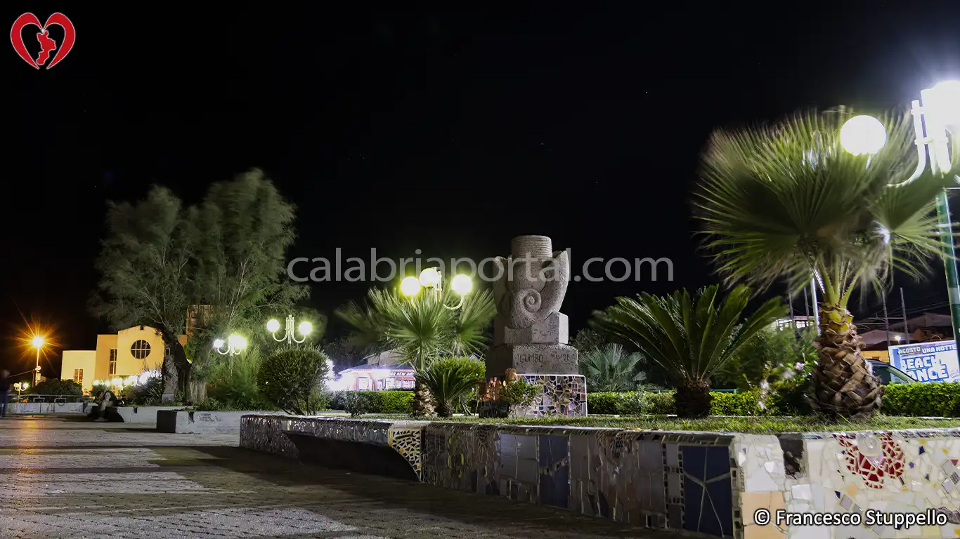 Lungomare di Belvedere Marittimo Marina - Calabria Lungomare di Belvedere Marittimo Marina - Calabria