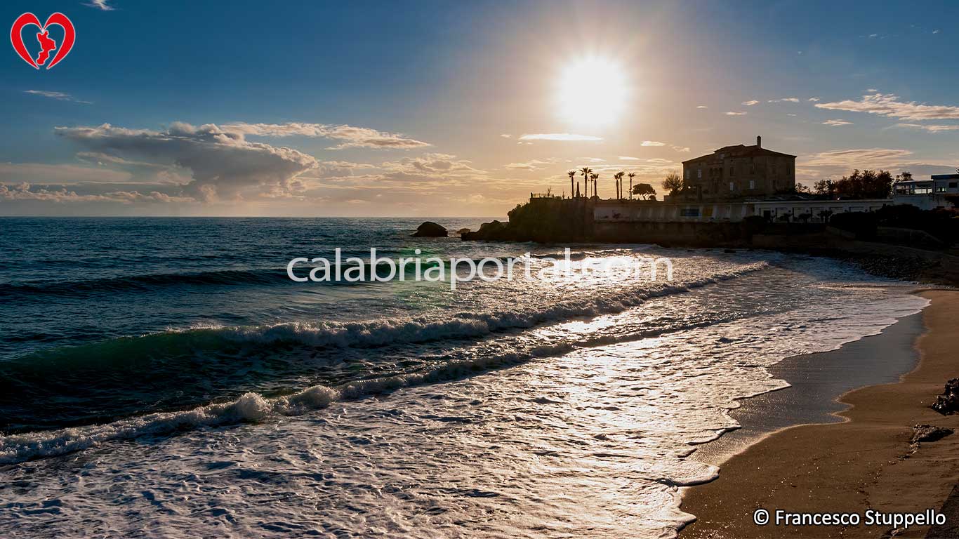 Capo Tirone a Belvedere Marittimo Marina