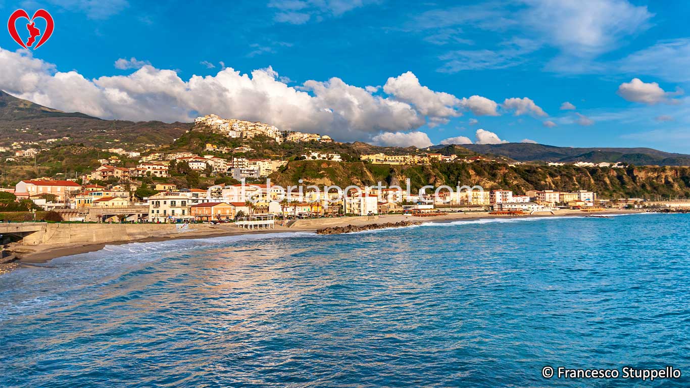 Veduta Panoramica di Belvedere Marittimo - Calabria