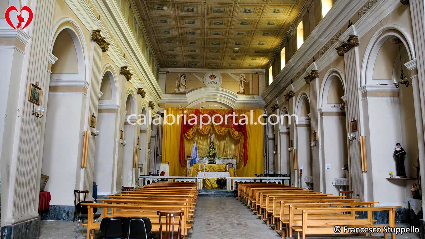 Chiesa di San Domenico a Bisignano (CS) Chiesa di San Domenico a Bisignano (CS)