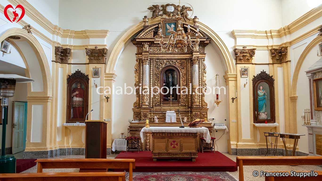 Chiesa di San Francesco a Bocchigliero (CS) Chiesa di San Francesco a Bocchigliero (CS)