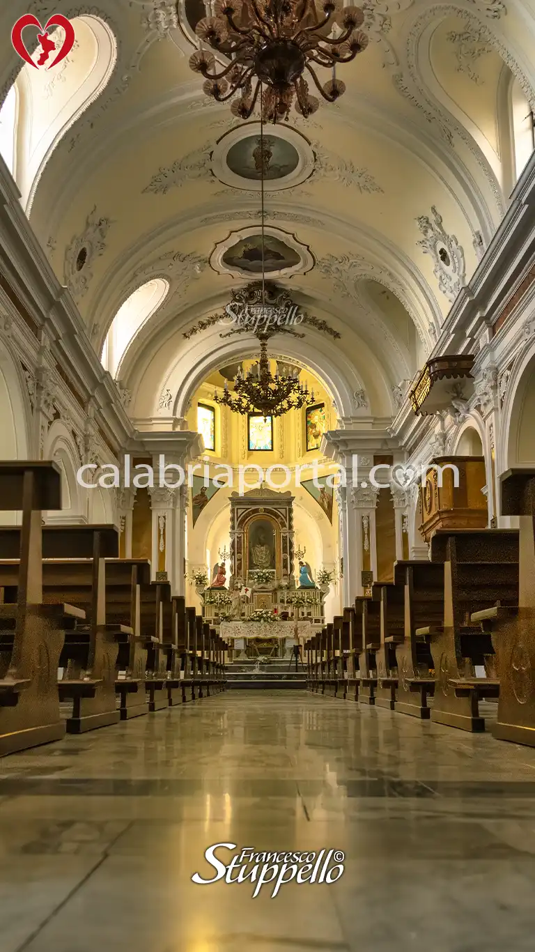 Navata Maggiore della Chiesa di San Ciriaco a Buonvicino
