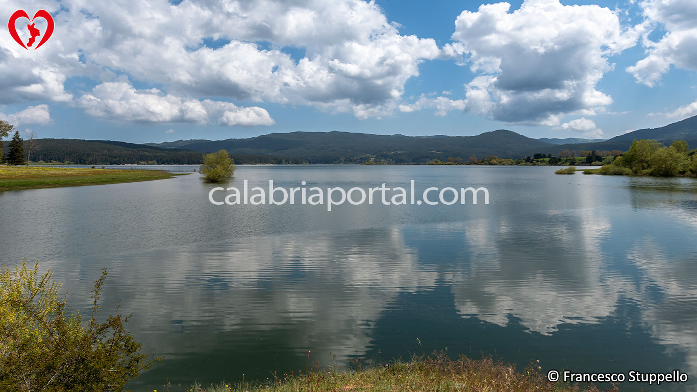 Camigliatello Silano (CS): Lago Cecita