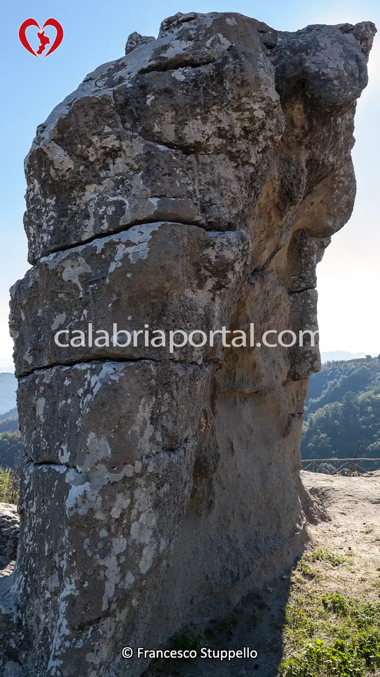 L'Elefante di Pietra di Campana (CS) L'Elefante di Pietra di Campana (CS)