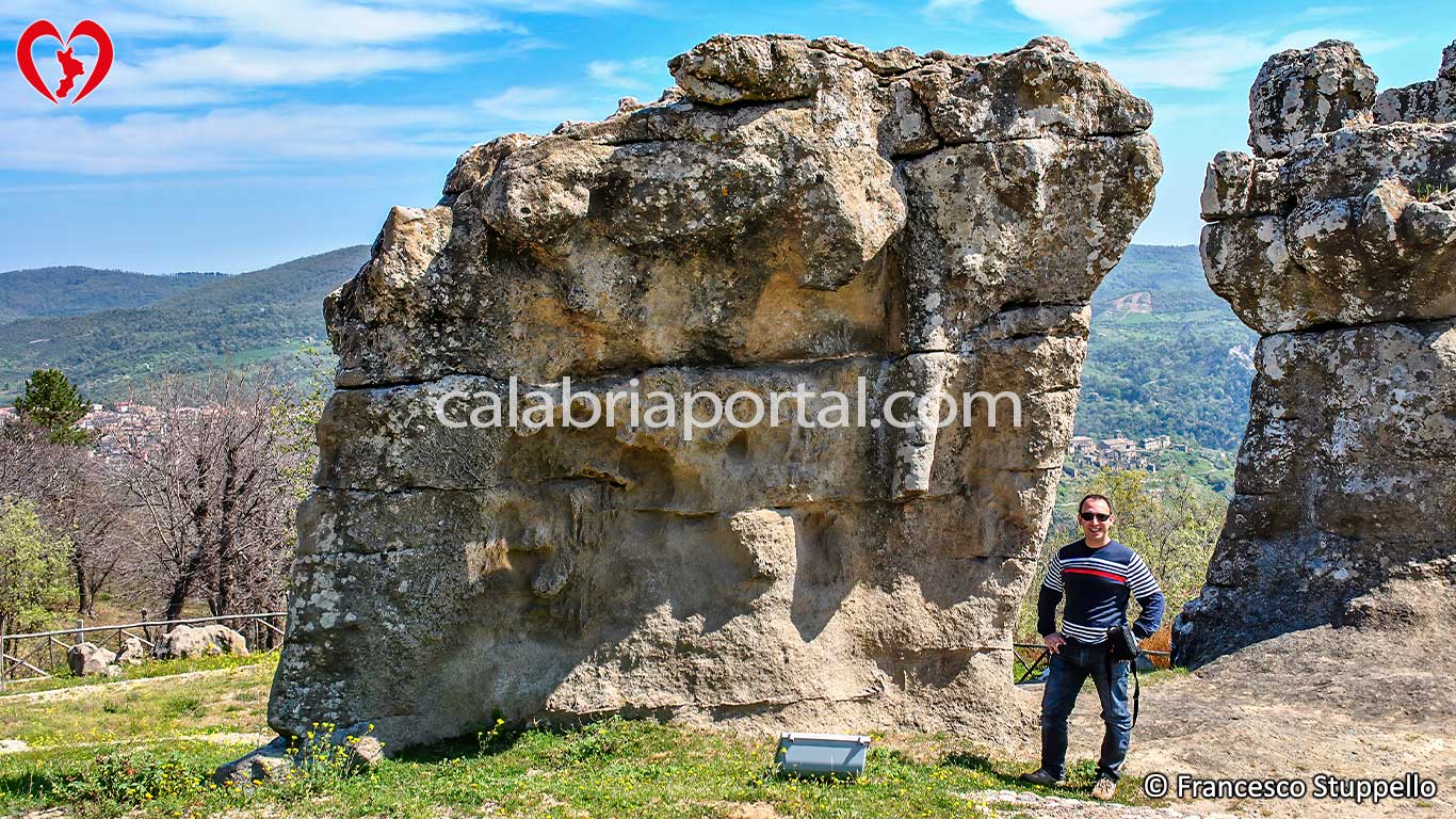 L'Elefante di Pietra di Campana (CS) L'Elefante di Pietra di Campana (CS)