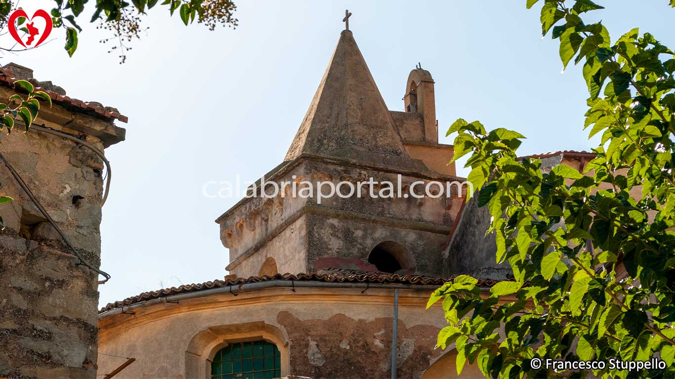 Campanile della Chiesa dell'Immacolata Concezione a Canna (CS)