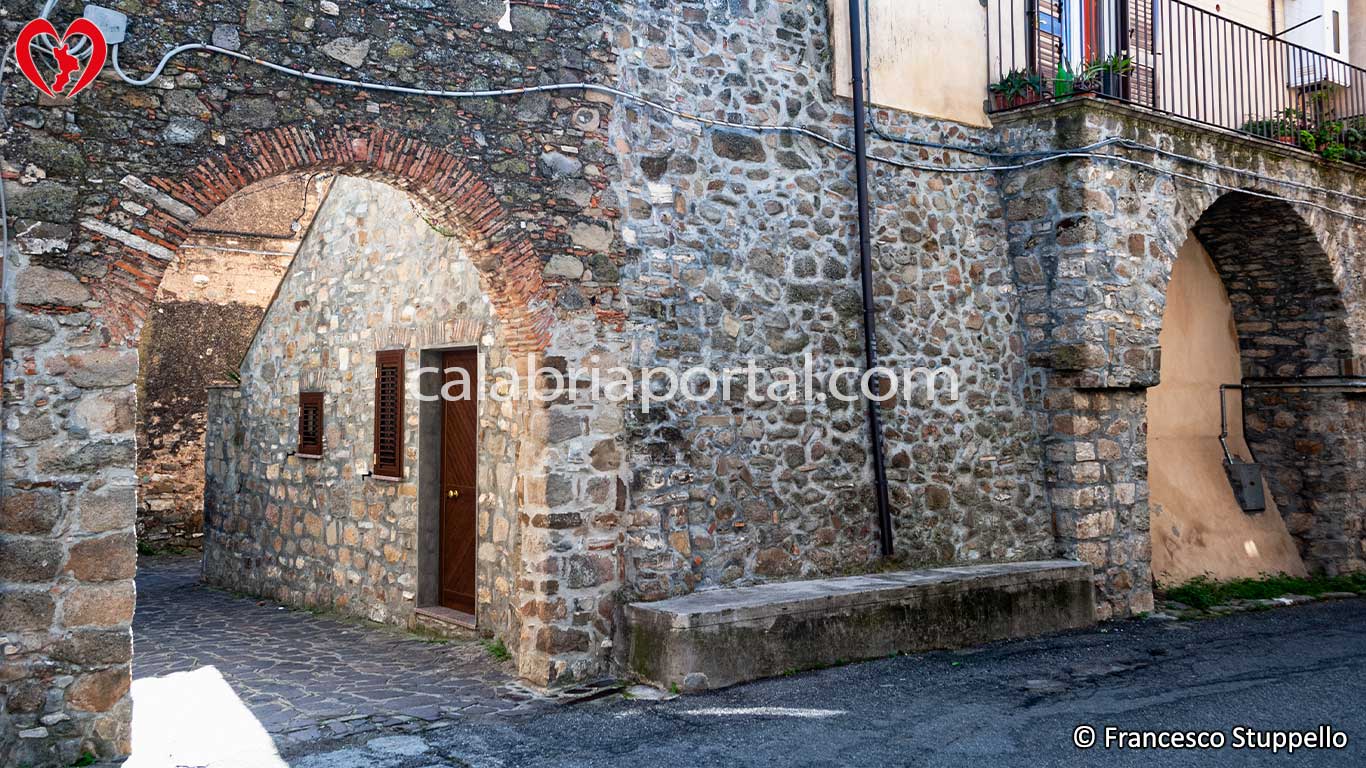 Porta Mercato a Canna (CS)