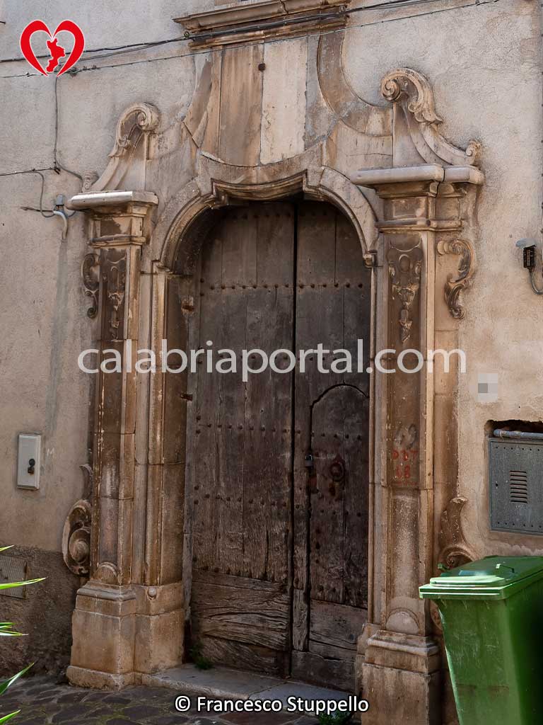 Portale Litico di Canna (CS)