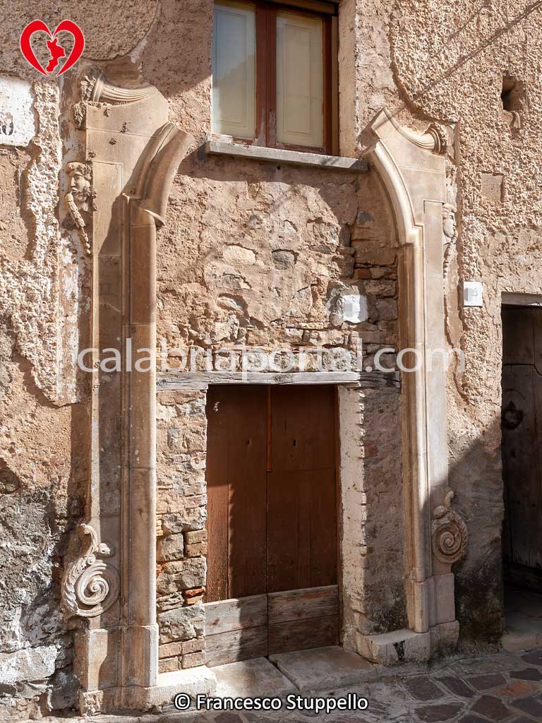 Portale Litico di Canna (CS)